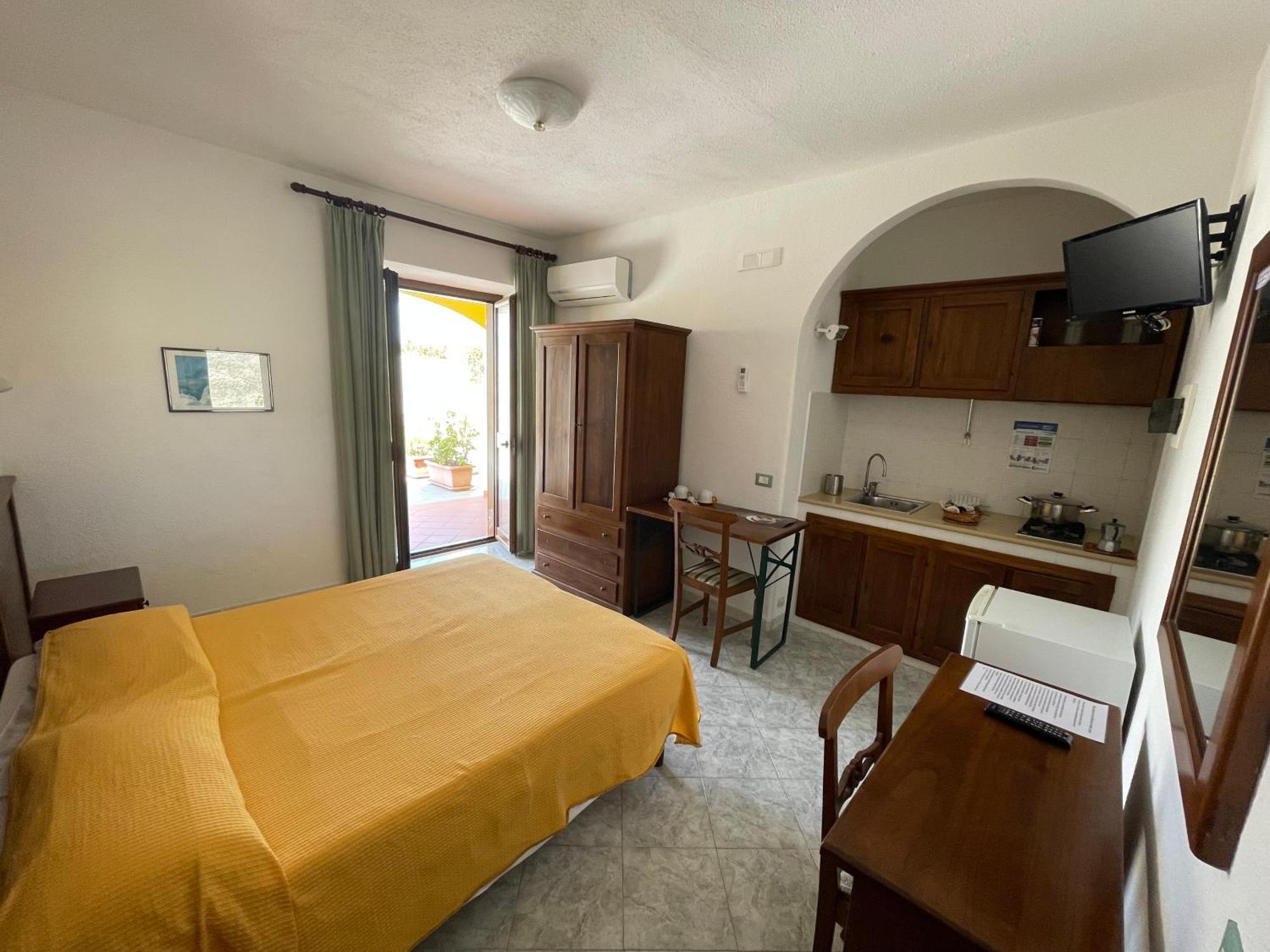 Residence Andrea a mare Forio di Ischia Exterior foto
